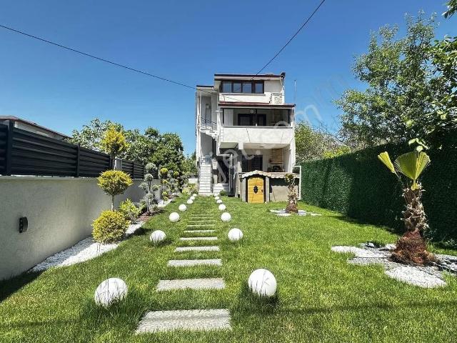 Marmaraereğlisi, Tekirdağ içerisinde satılık Villa