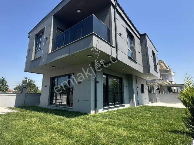 Marmaraereğlisi, Tekirdağ içerisinde satılık Villa