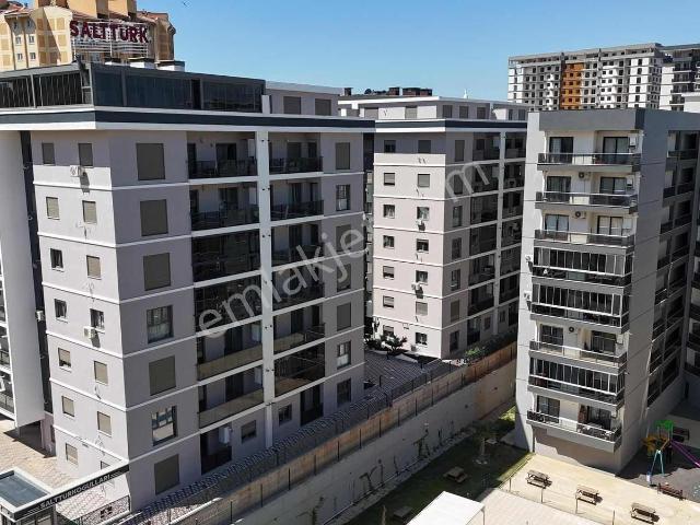 Menemen, İzmir içerisinde satılık mülk