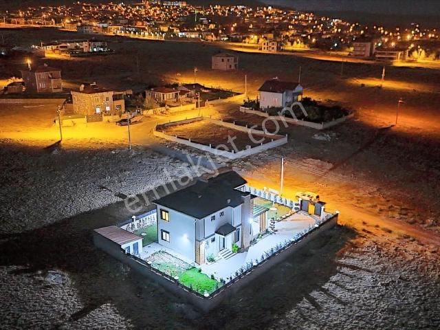 Niğde içerisinde satılık Villa