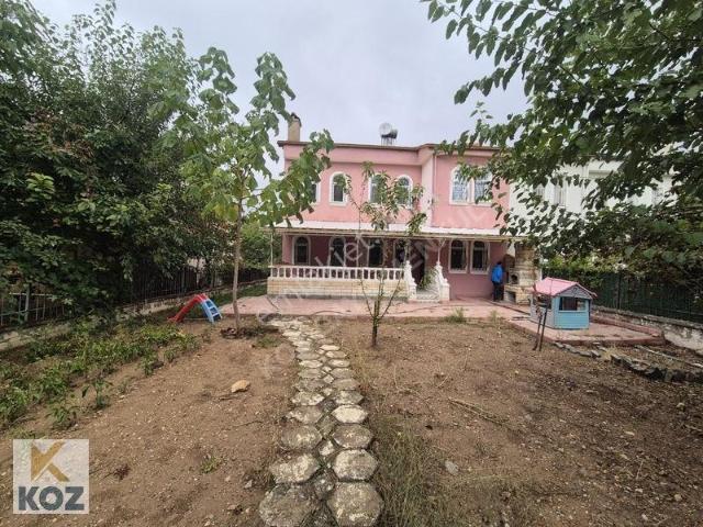 Yakınca Mahallesi, Yeşilyurt içerisinde kiralık Villa
