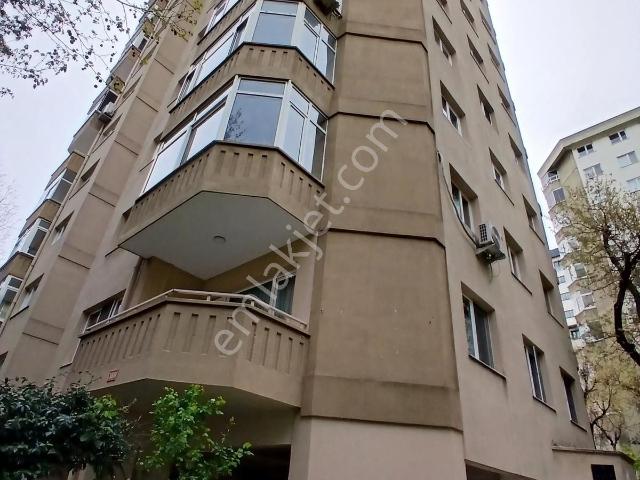 Kadiköy, İstanbul içerisinde satılık mülk