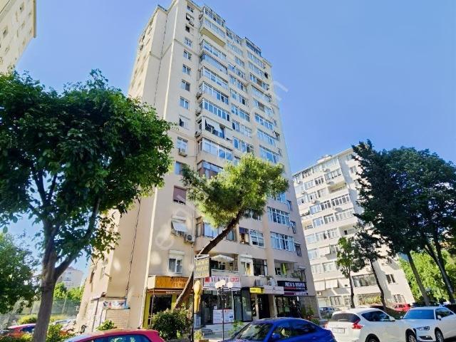 Kadiköy, İstanbul içerisinde satılık mülk
