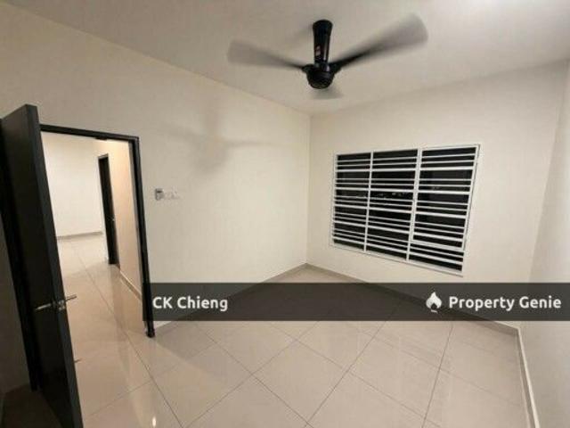 Apartment for rent in Taman Perindustrian Putra, Kuala Langat