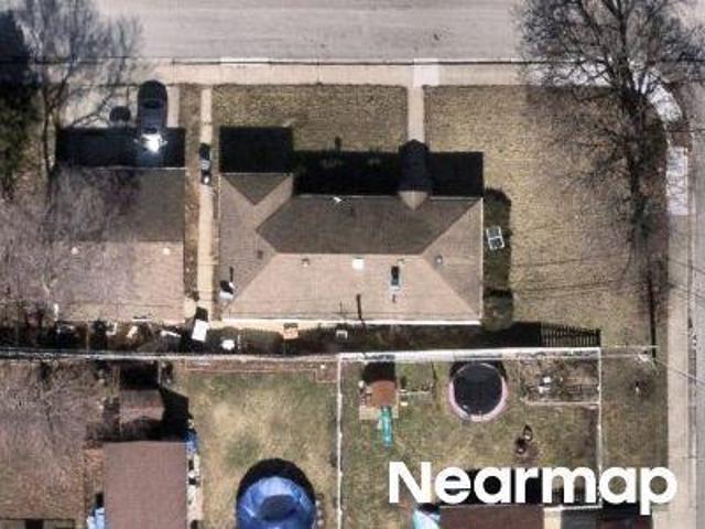 House for sale in Elgin, Illinois