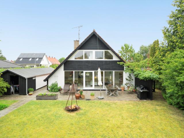 Villa til salg i Buddinge, Brøndby