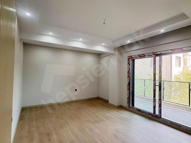 Menemen, İzmir içerisinde satılık mülk