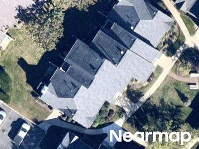 House for sale in Mahwah