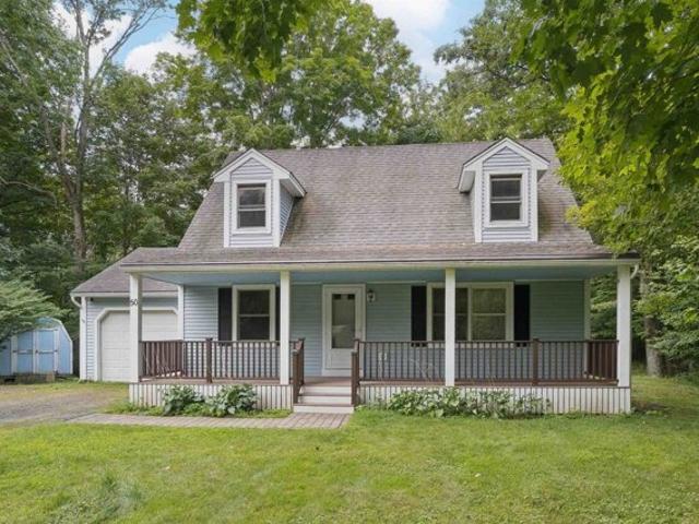 House for sale in Plantsville, Vermont