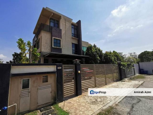 House for sale in Petaling, Alam Impian