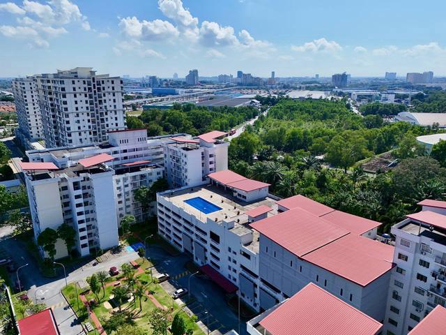 Condominium for sale in Petaling, Alam Impian