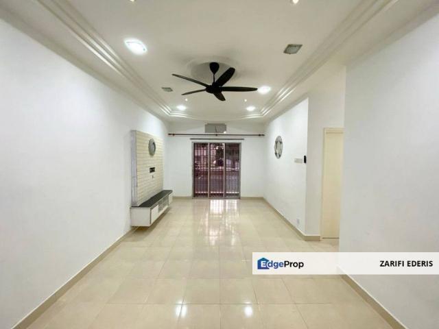 Condominium for sale in Petaling, Alam Impian