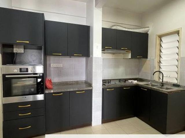 Condominium for sale in Petaling, Alam Impian