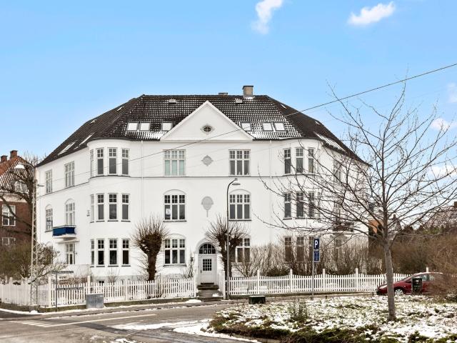 Lejlighed til salg i Frederiksberg C, Brøndby
