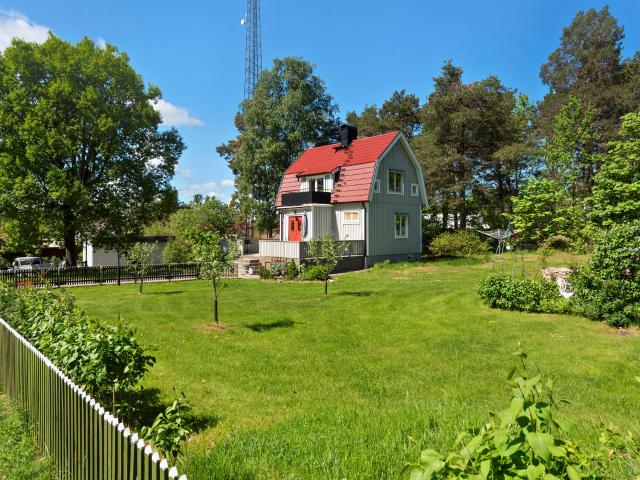 Villa till salu i Hallstavik, Stockholm