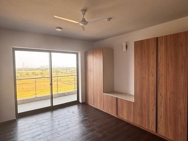 Flat for rent in Hariana