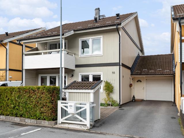 Villa till salu i Jordbro, Stockholm