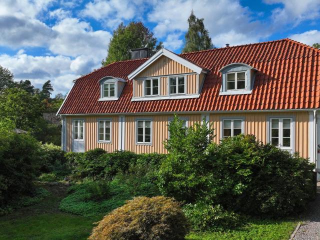 Bostad till salu i Danderyd, Stockholm