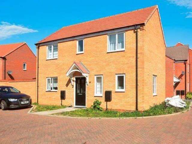 House for sale in Hampton Green, Cambridgeshire