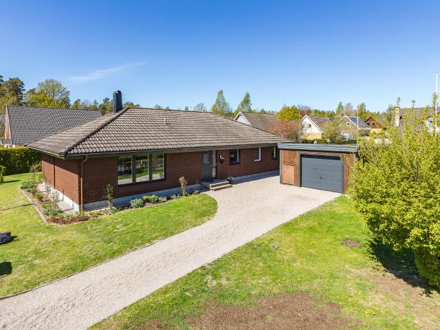 Bostad till salu i Hovmantorp, Kronoberg