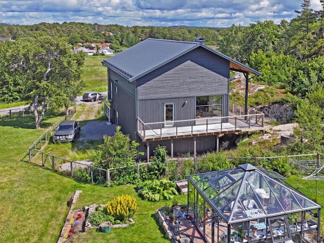 Hus till salu i Grebbestad, Västra Götaland