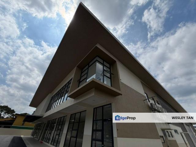 Warehouse for rent in Malaka