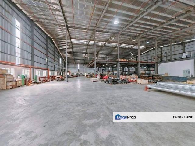 Warehouse for rent in Malaka