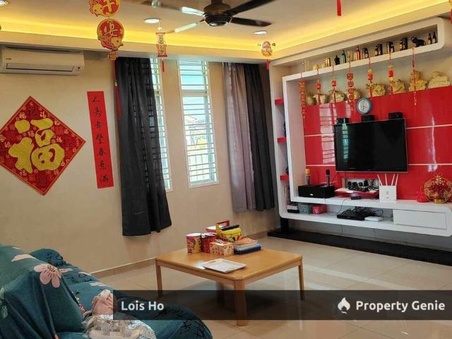 Bungalow for sale in Malaka