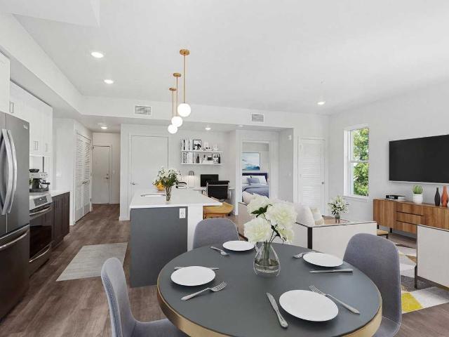 Apartment for rent in Lake Oswego, Oregon