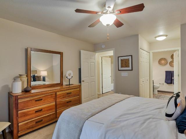 Apartment for rent in Lake Oswego, Oregon