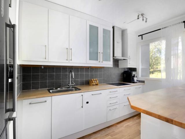 Bostadsrätt till salu i Sollentuna
