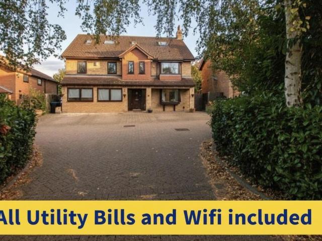 Studio for rent in Shenley Brook End, Milton Keynes