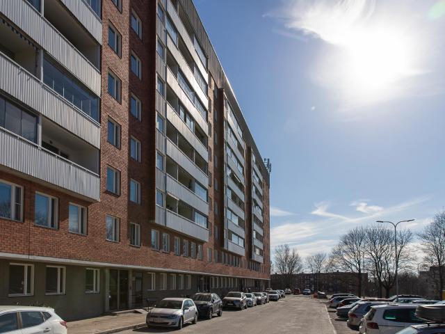 Bostad till salu i Solna, Stockholm