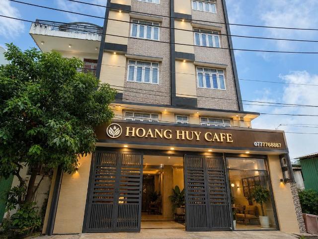 Nhà mặt phố bán