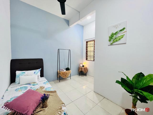 House for rent in Kajang, Langat