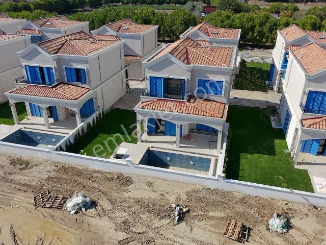 Kuşadasi, Aydin içerisinde satılık Villa
