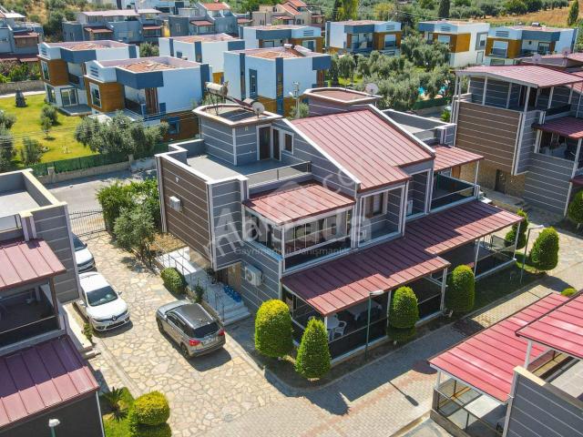Kuşadasi, Aydin içerisinde satılık Villa