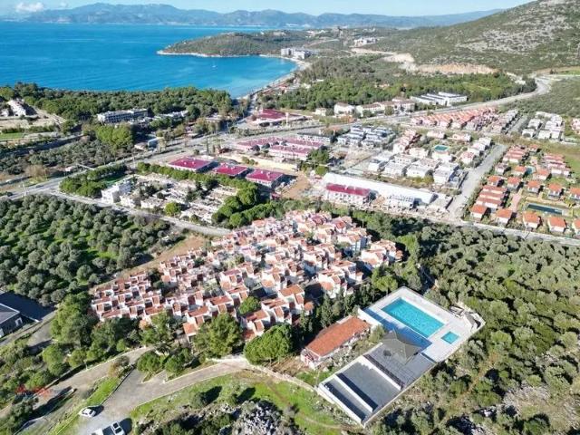 Kuşadası, Kuşadasi içerisinde satılık Villa