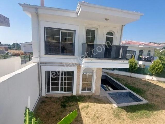 Kuşadasi, Aydin içerisinde satılık Villa