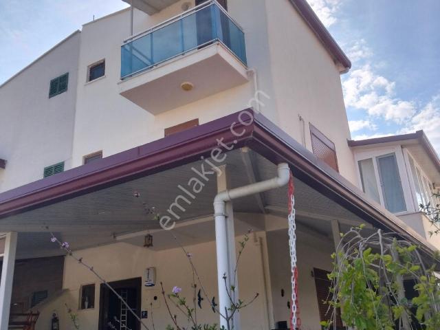 Kuşadasi, Aydin içerisinde satılık Villa