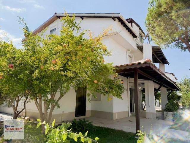 Davutlar Mahallesi, Kuşadası içerisinde kiralık Villa