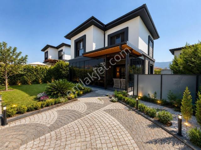 Kuşadasi, Aydin içerisinde satılık Villa
