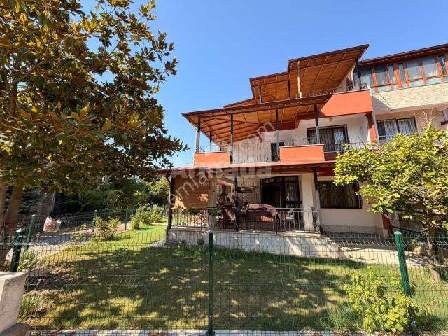 Kuşadasi, Aydin içerisinde satılık Villa