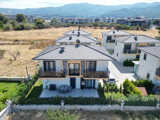 Kuşadasi, Aydin içerisinde satılık Villa