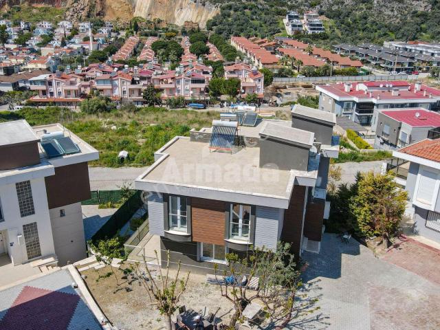 Kuşadasi, Aydin içerisinde satılık Villa