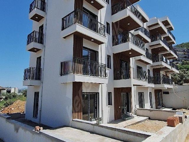 Kuşadasi, Aydin içerisinde satılık mülk