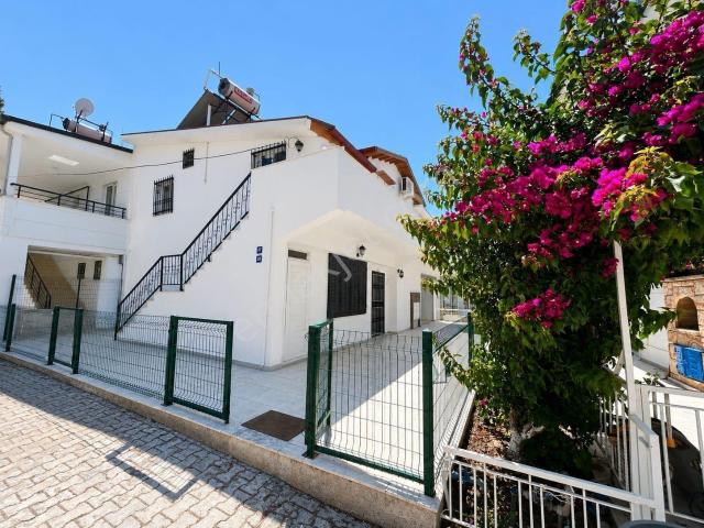 Kuşadasi, Aydin içerisinde satılık Arsa
