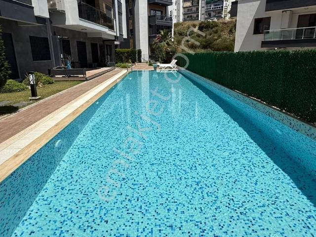 Kuşadasi, Aydin içerisinde satılık Residence