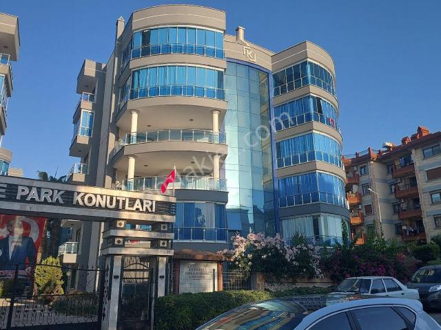 Kuşadasi, Aydin içerisinde satılık mülk