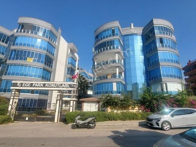 Kuşadasi, Aydin içerisinde kiralık mülk